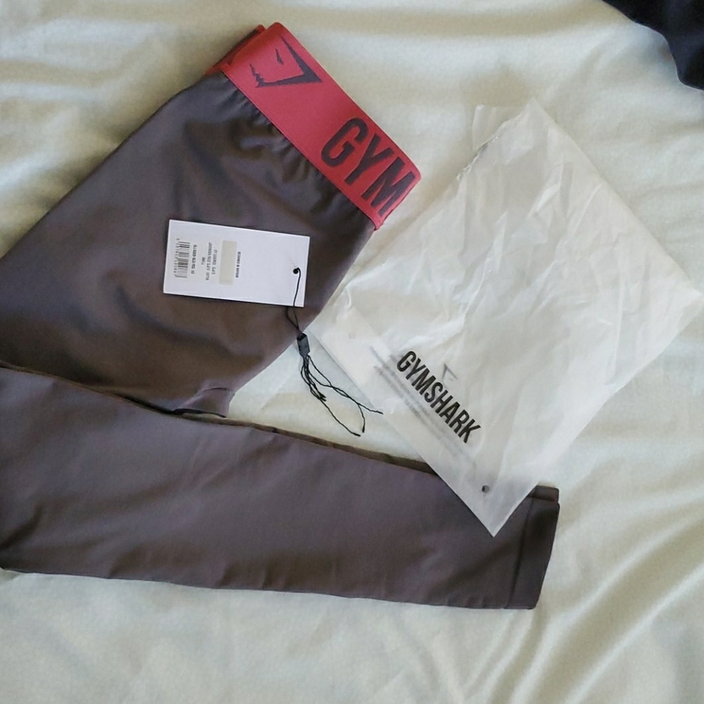 Gymshark fit leggings in slate lavender and rose
